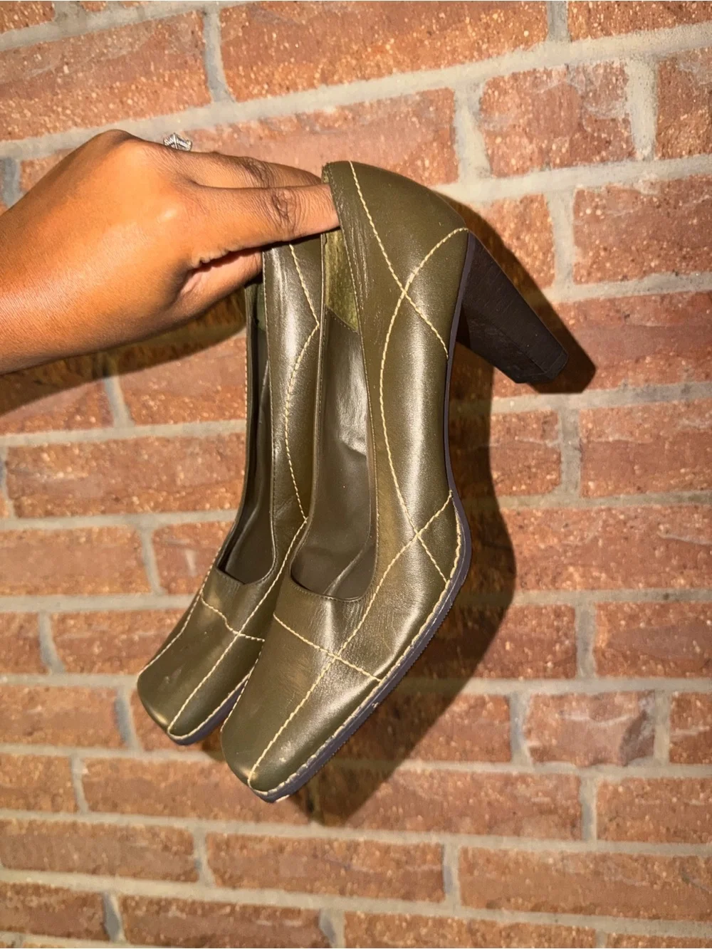 N/A stylish olive